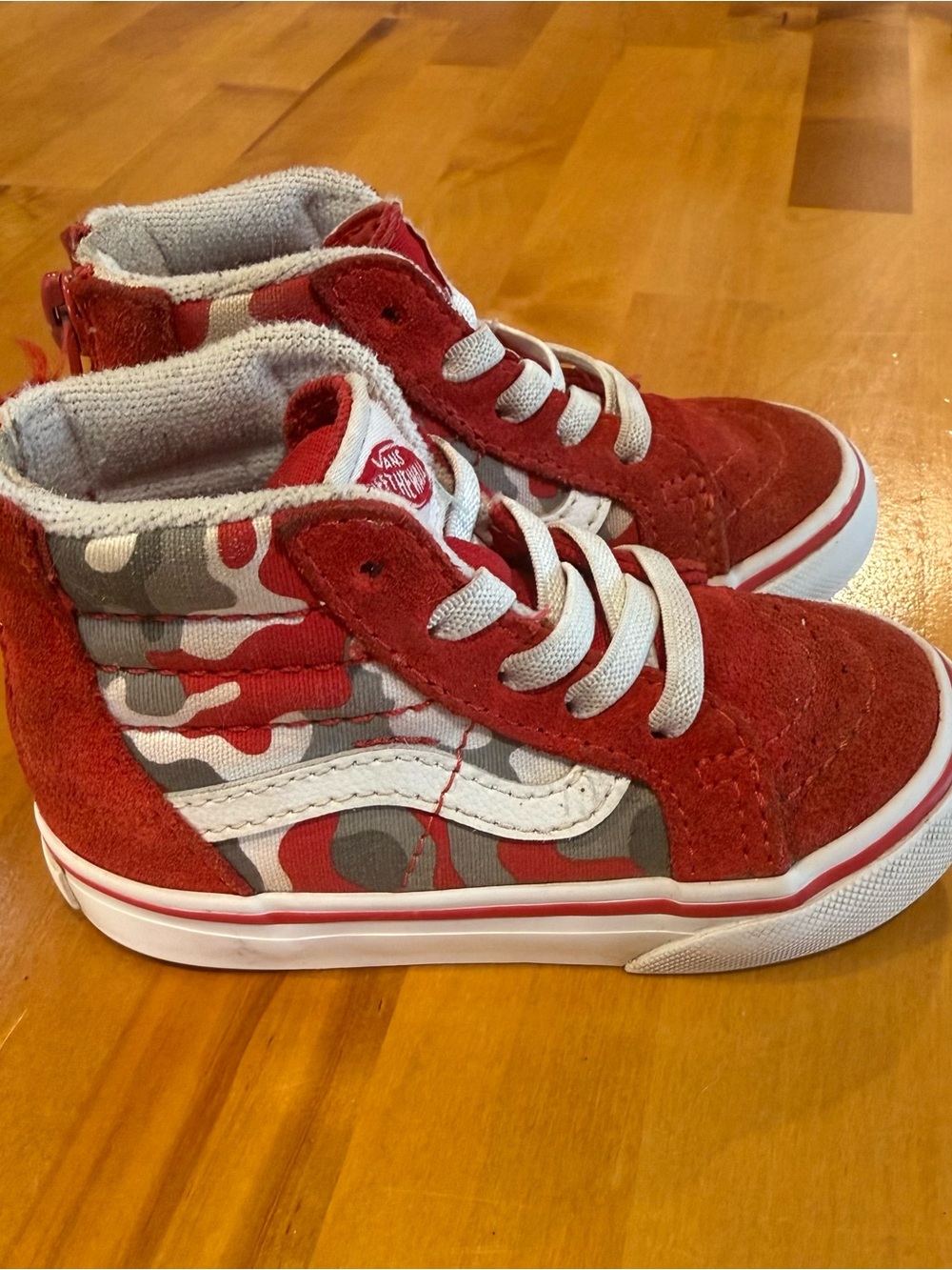 Vans Red and Gray Camo Sk8-Hi Zip Sneaker